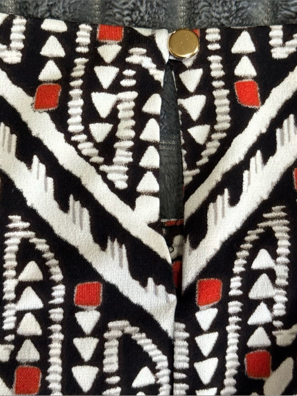 Calvin Klein Med Black Rust Orange Red Print Sleeveless Top Blouse Accents (B7) - Picture 5 of 6